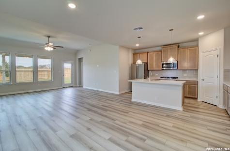 2114 Shepards Street Seguin TX 78155