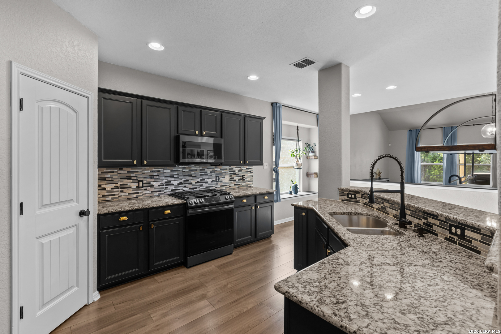10636 Newcroft Place Helotes TX 78023