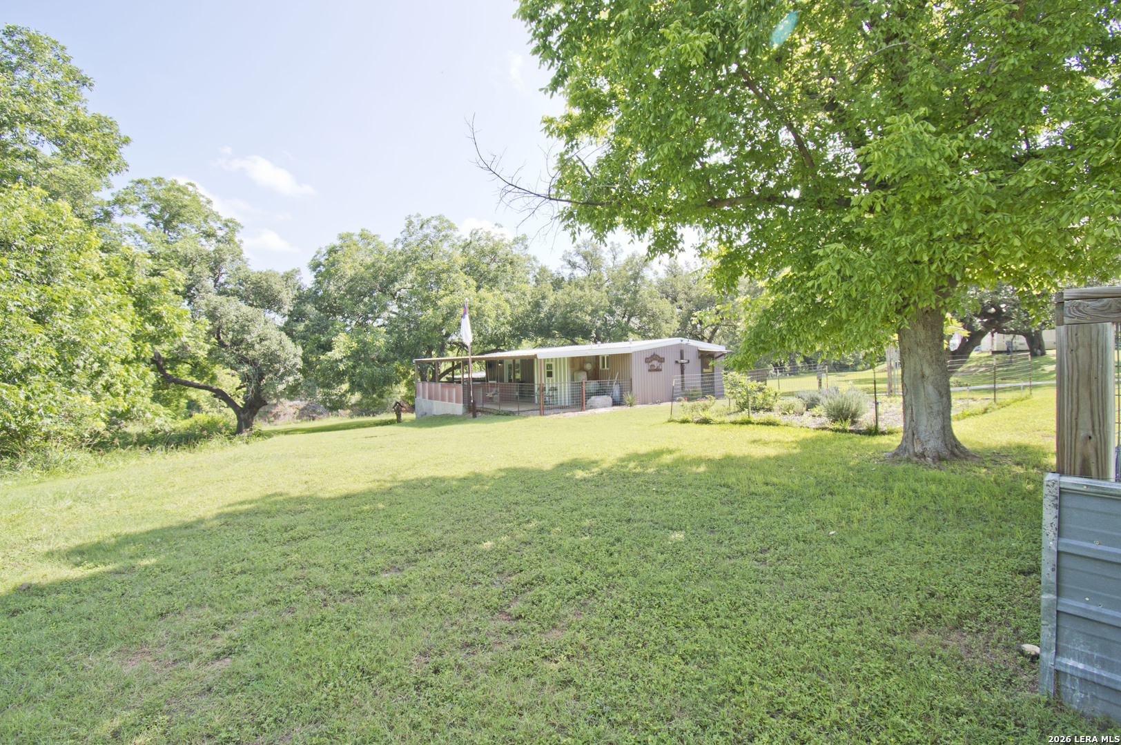 702 E Schubert Fredericksburg TX 78624