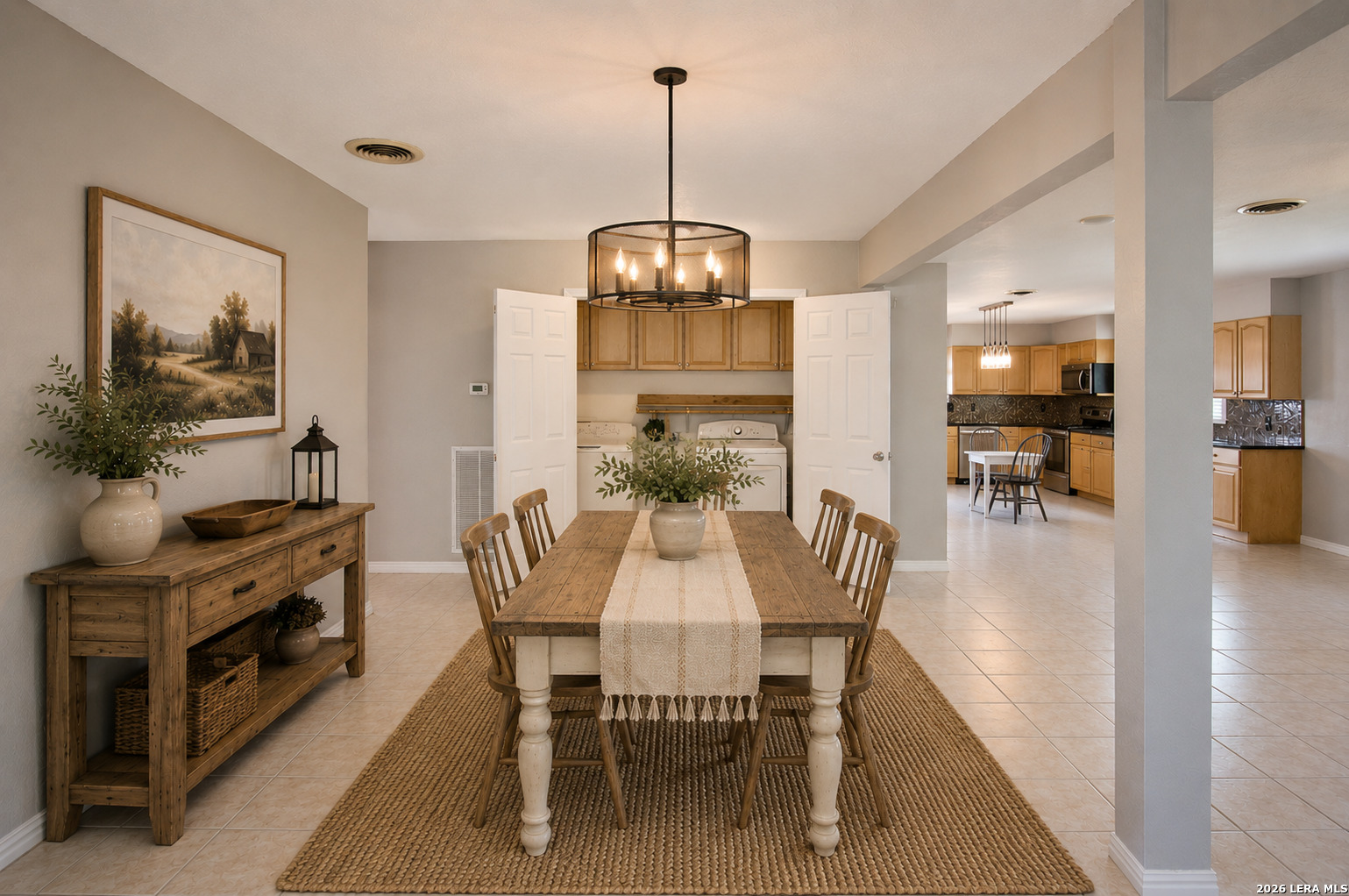 702 E Schubert Fredericksburg TX 78624