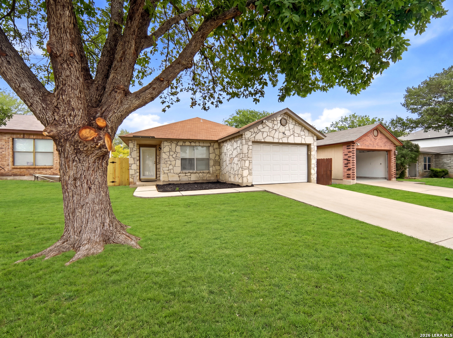 6827 Celes Meadow Drive Converse TX 78109