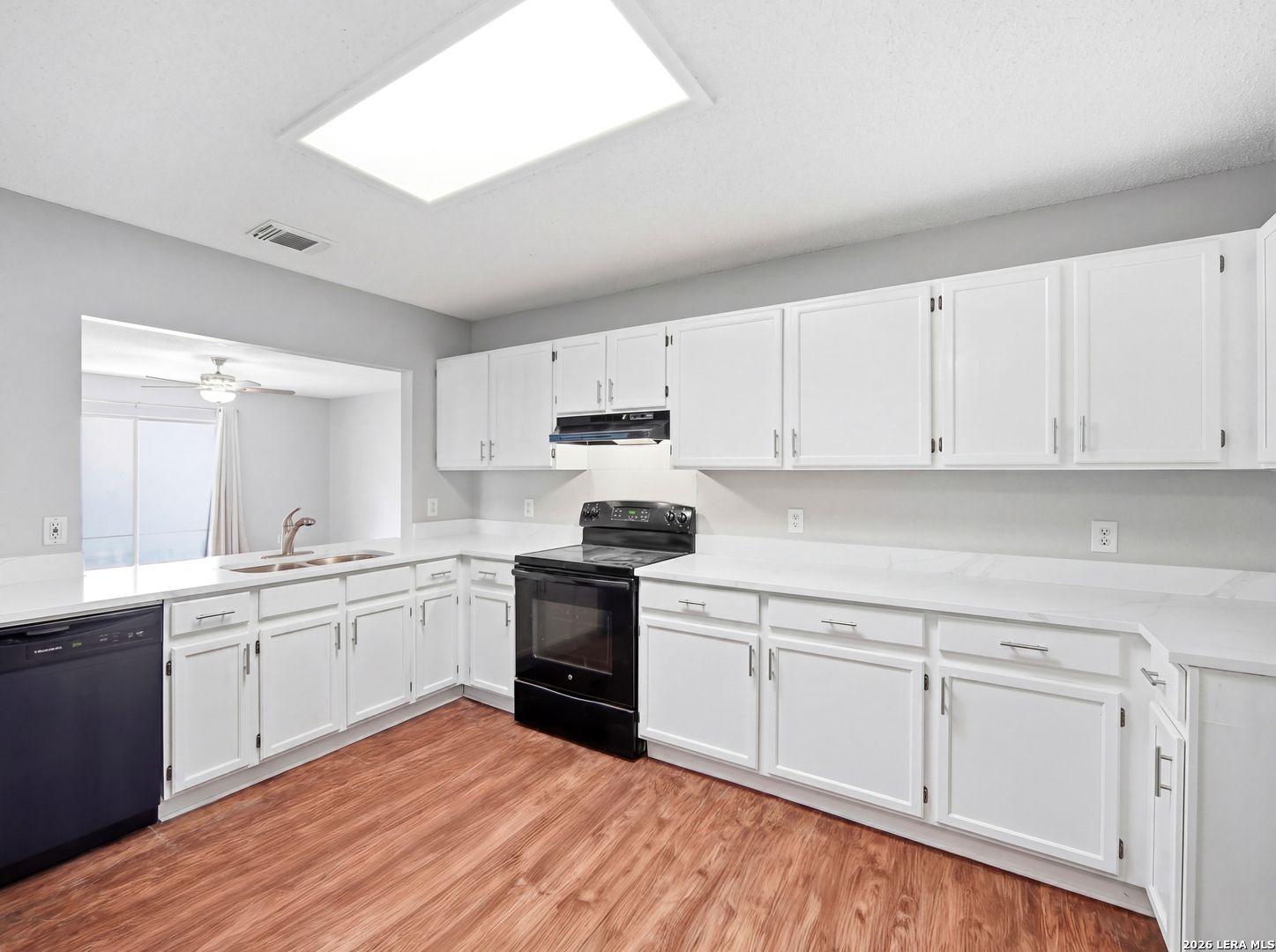 6827 Celes Meadow Drive Converse TX 78109