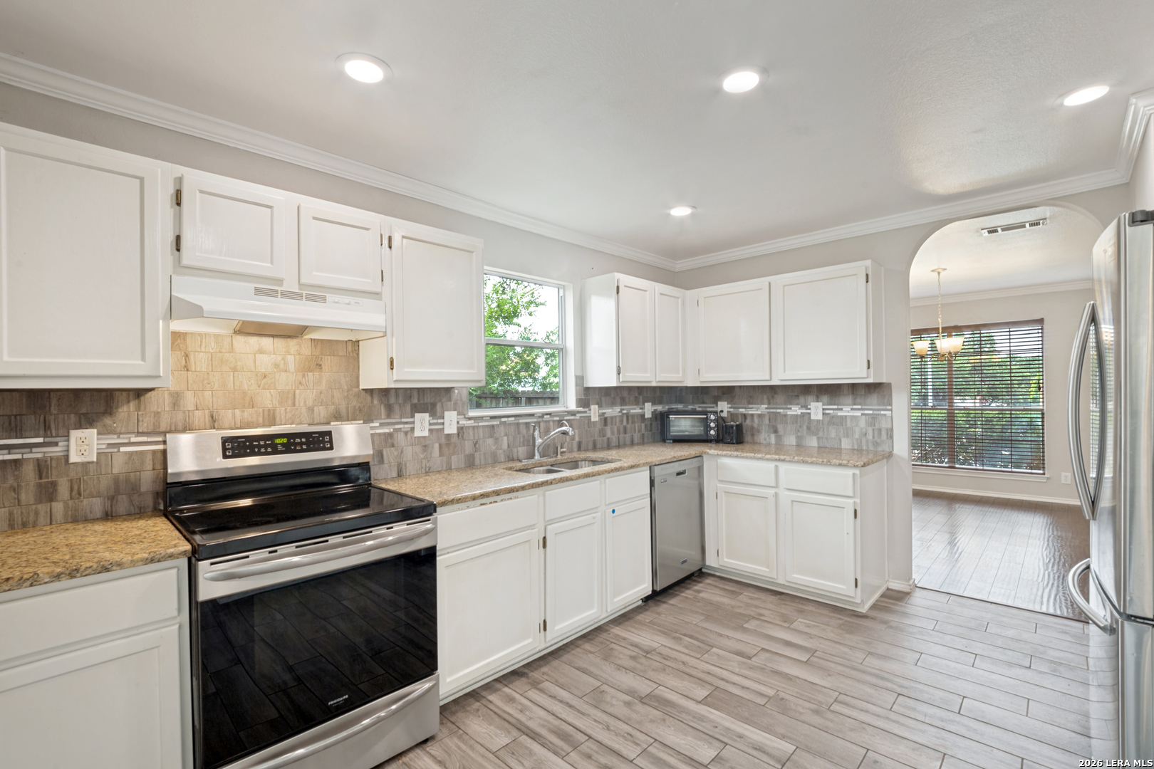 10703 Cat Mountain San Antonio TX 78251