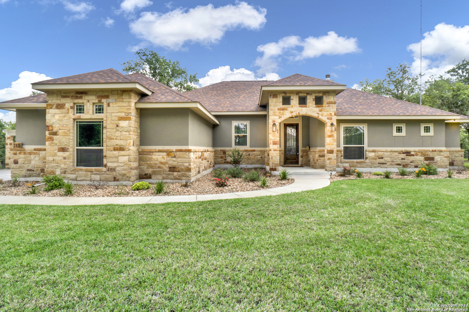 315 Cibolo Ridge Drive La Vernia TX 78121