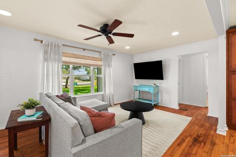 414 Frey Street Boerne TX 78006