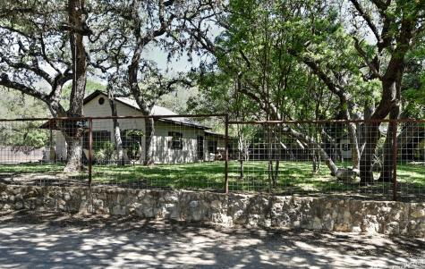 9807 Park Drive Helotes TX 78023