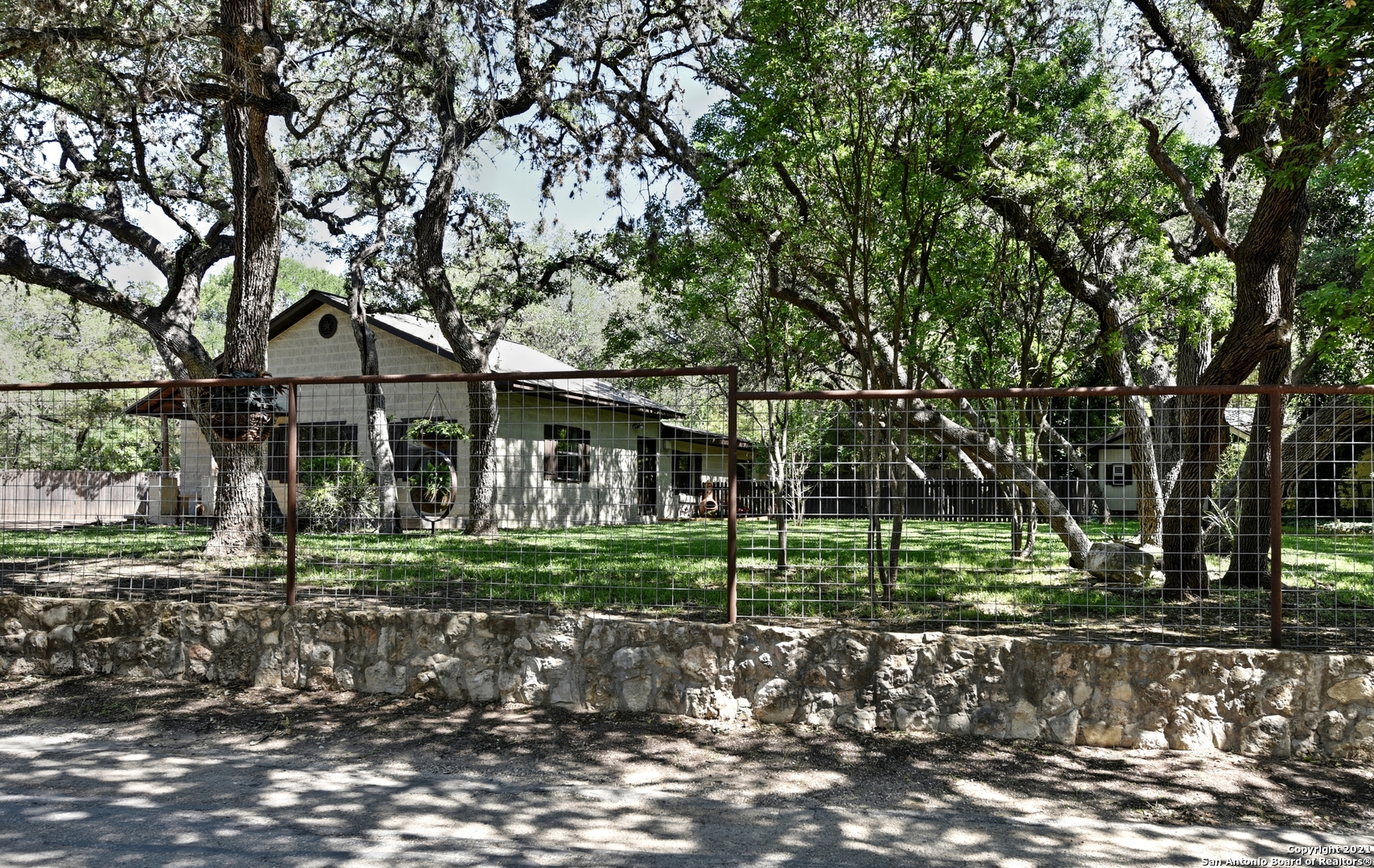 9807 Park Drive Helotes TX 78023