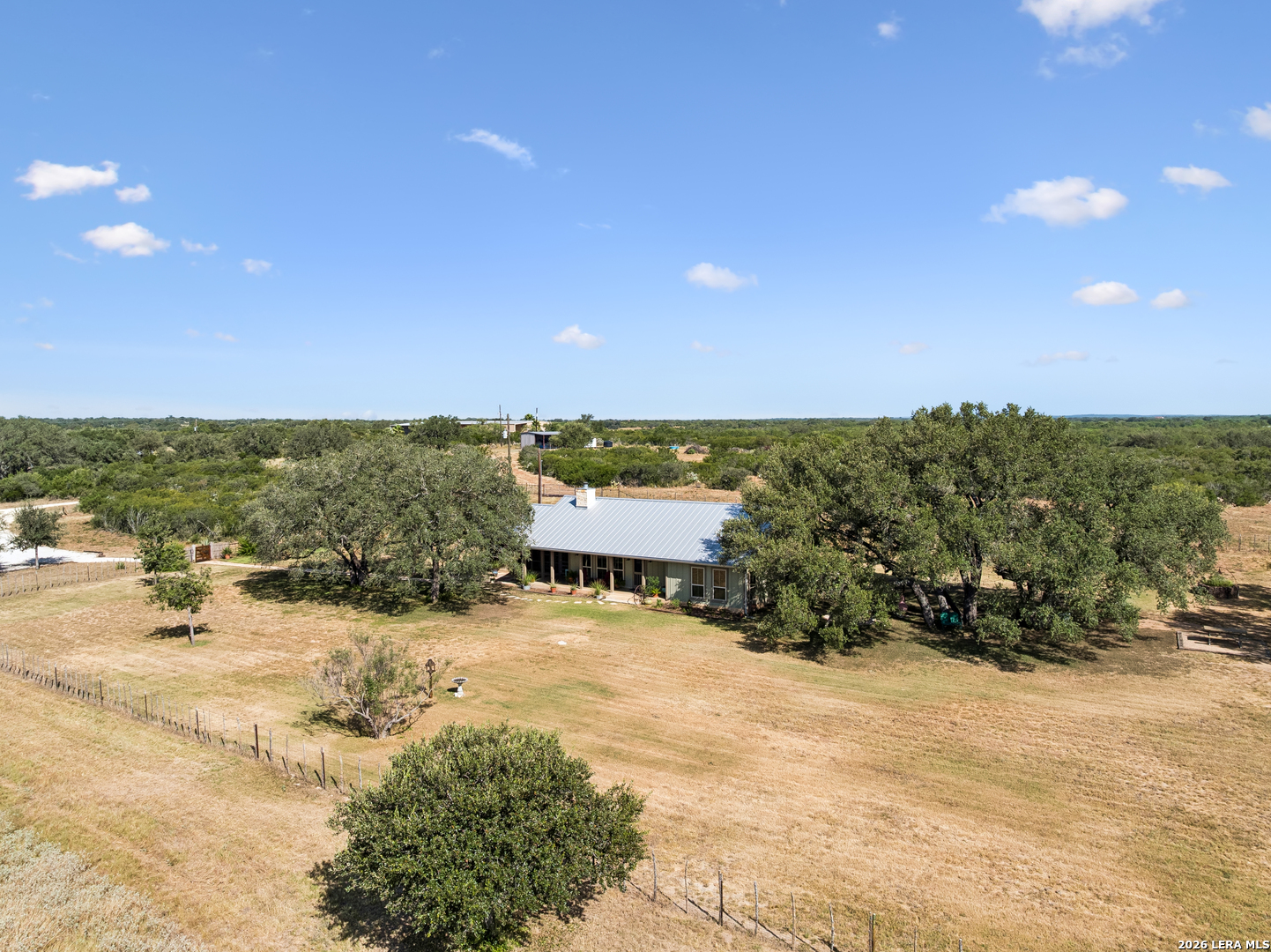 466 County Road 742 Yancey TX 78886