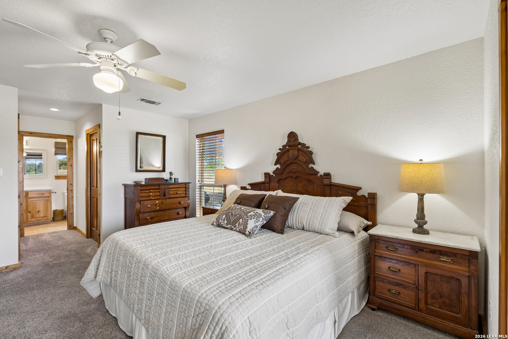 466 County Road 742 Yancey TX 78886