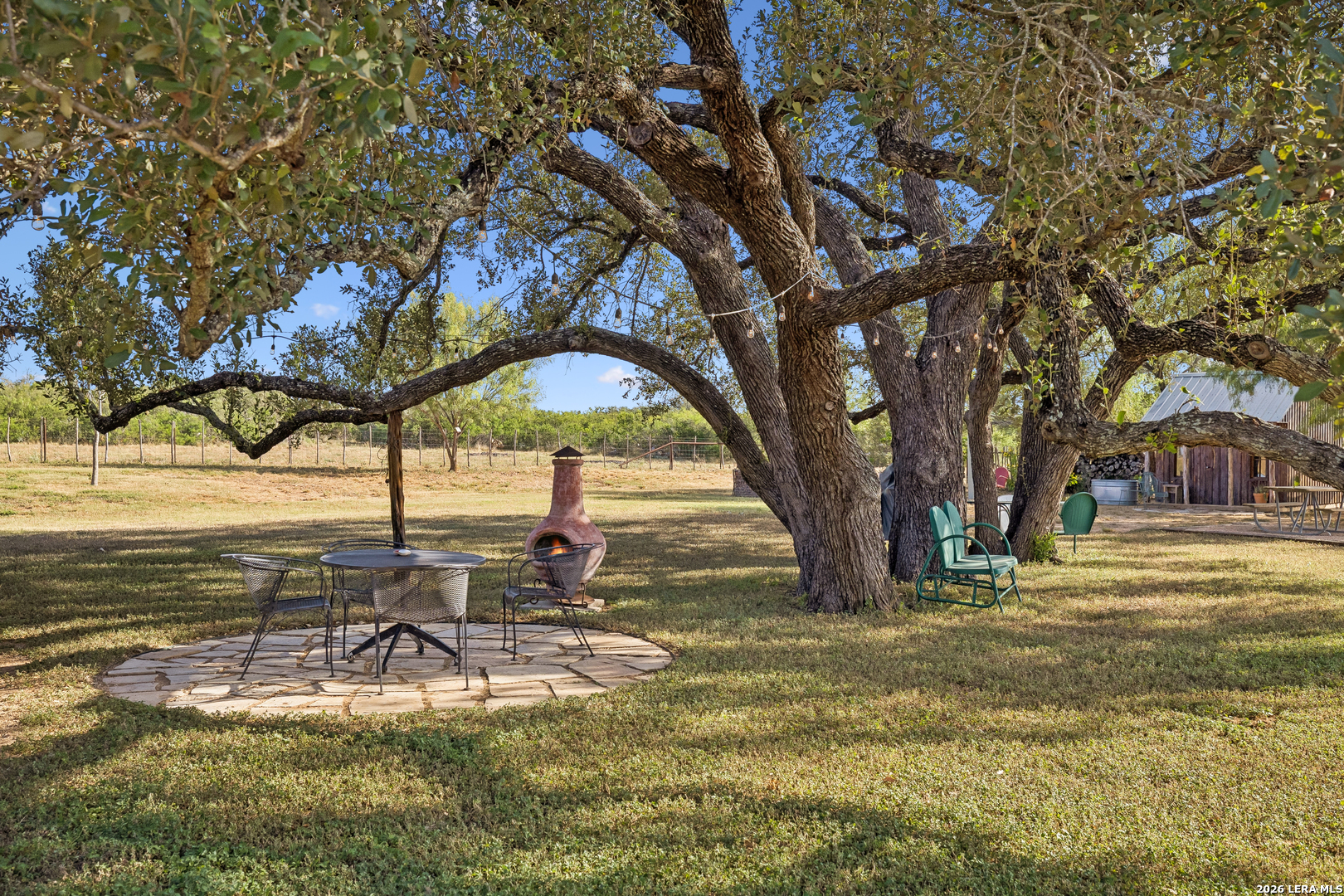 466 County Road 742 Yancey TX 78886