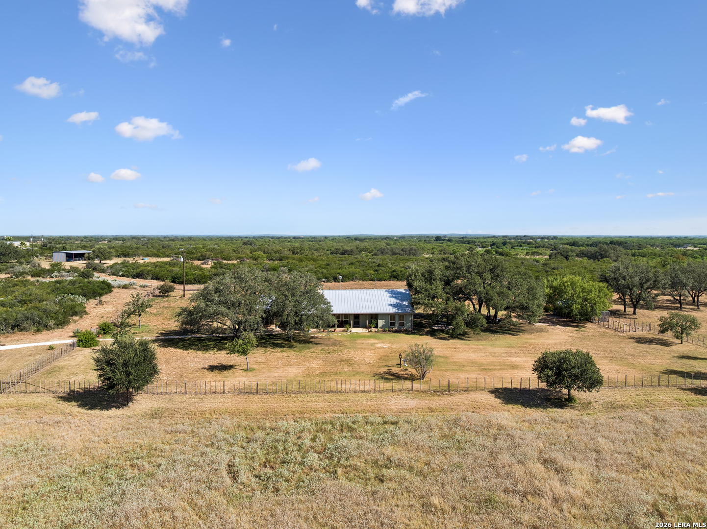 466 County Road 742 Yancey TX 78886