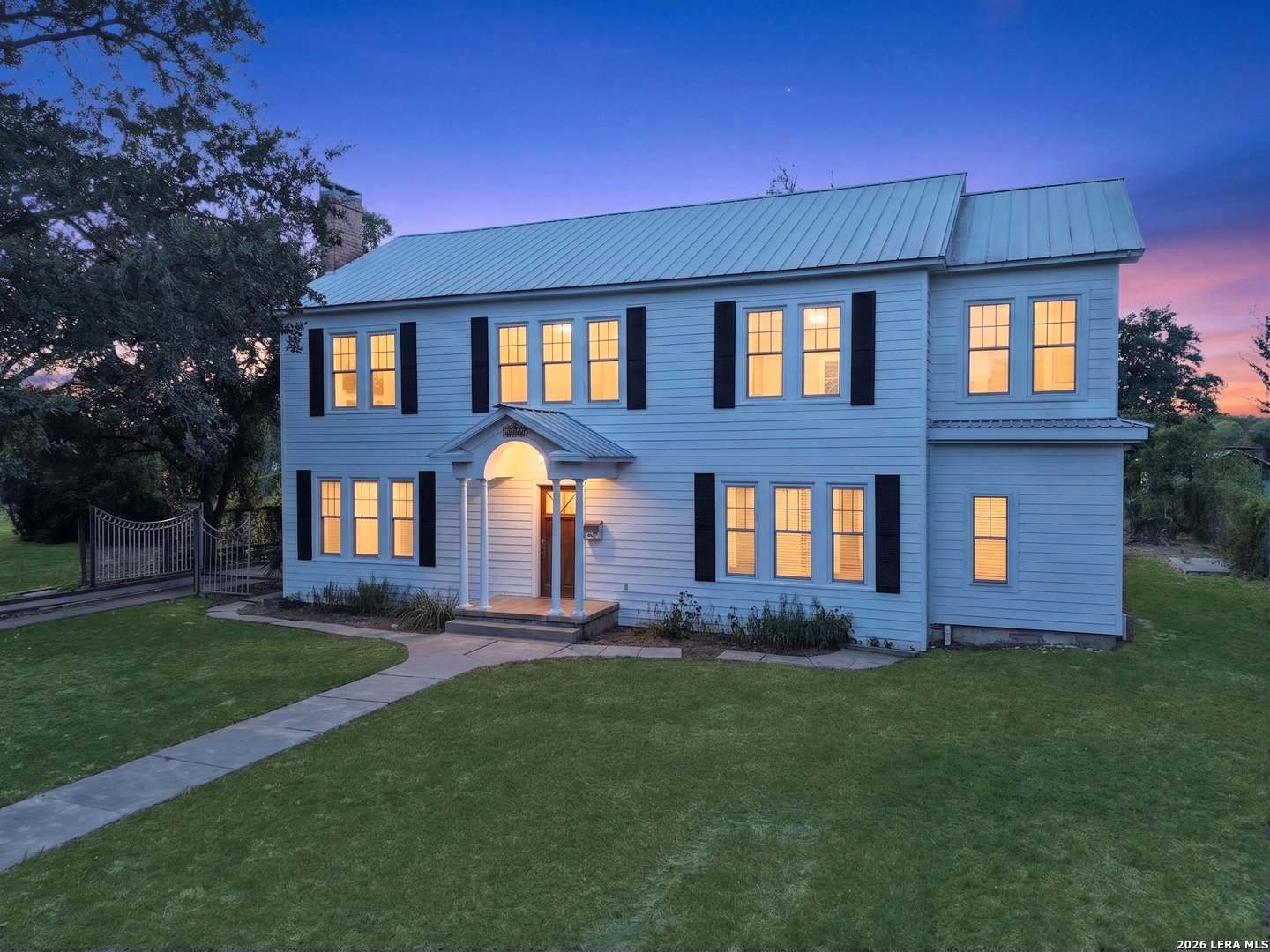 205 E Cleveland Street Beeville TX 78102