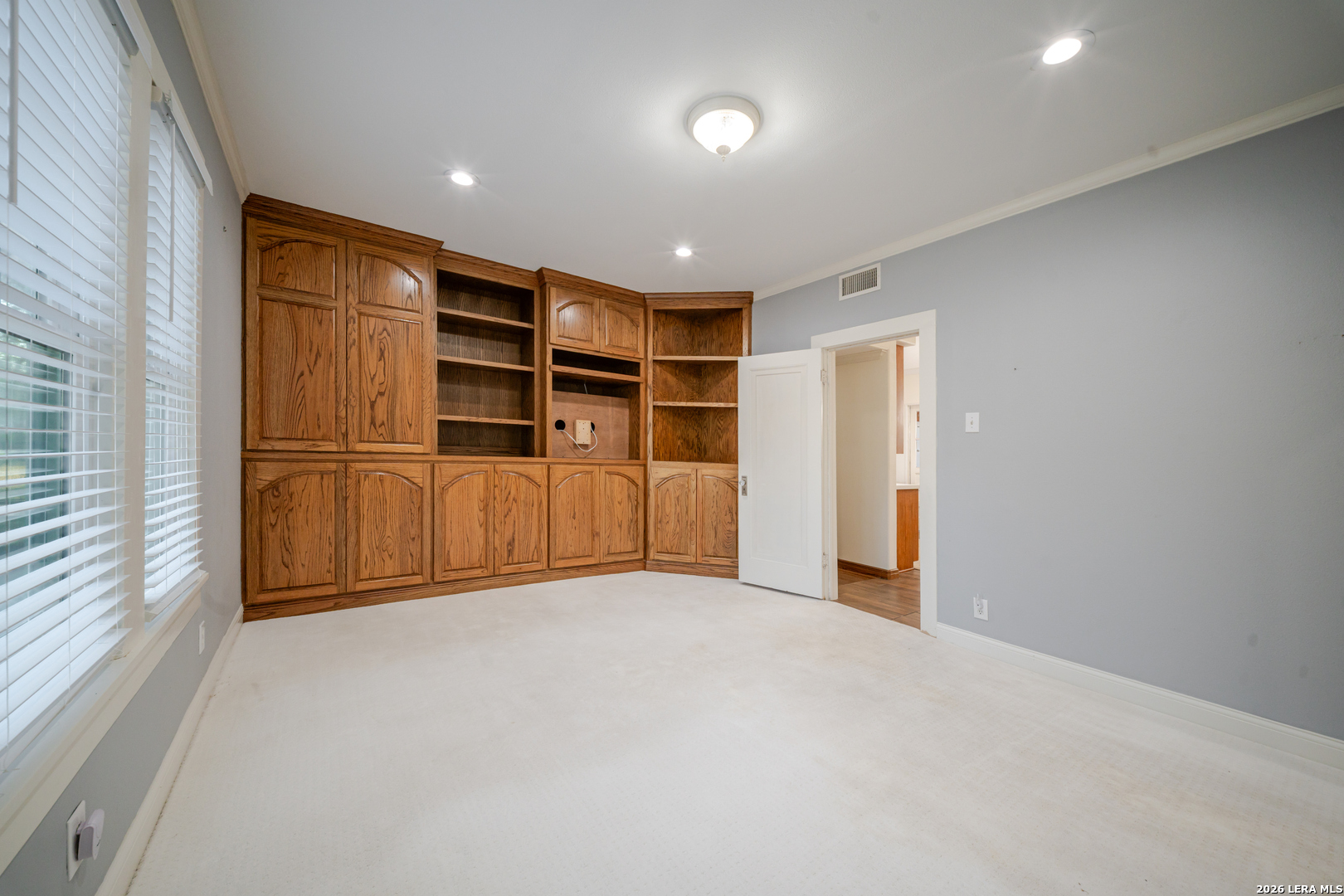 205 E Cleveland Street Beeville TX 78102