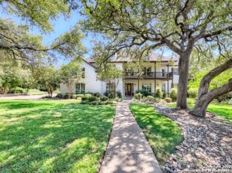 9742 Trophy Oaks Drive San Antonio TX 78266