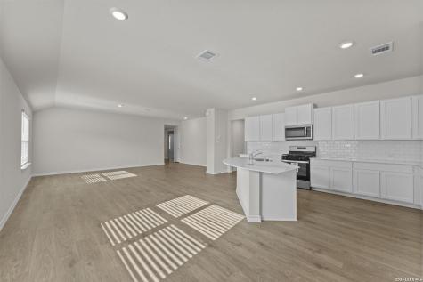 635 Fluted Shoals Cibolo TX 78108