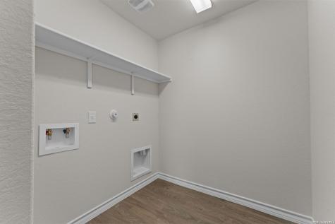 635 Fluted Shoals Cibolo TX 78108