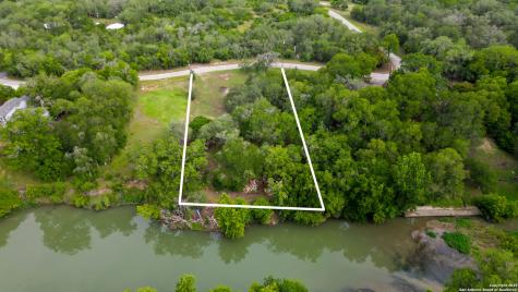 0 River Trail Seguin TX 78155