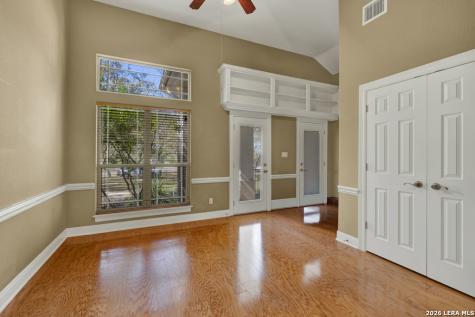 112 Hidden Pointe New Braunfels TX 78132