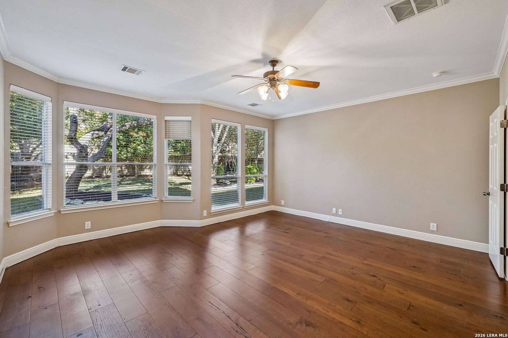 611 Enchanted Way San Antonio TX 78260