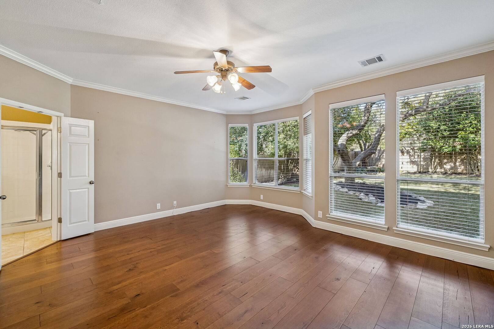 611 Enchanted Way San Antonio TX 78260