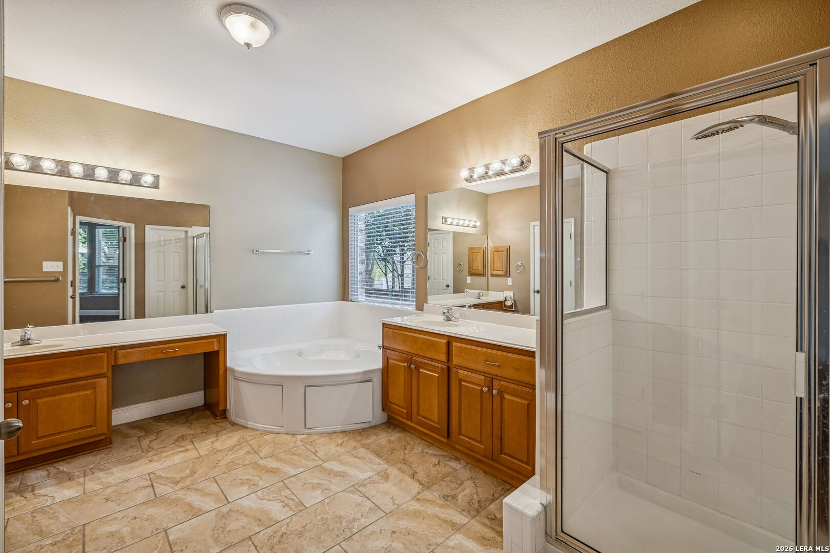 611 Enchanted Way San Antonio TX 78260