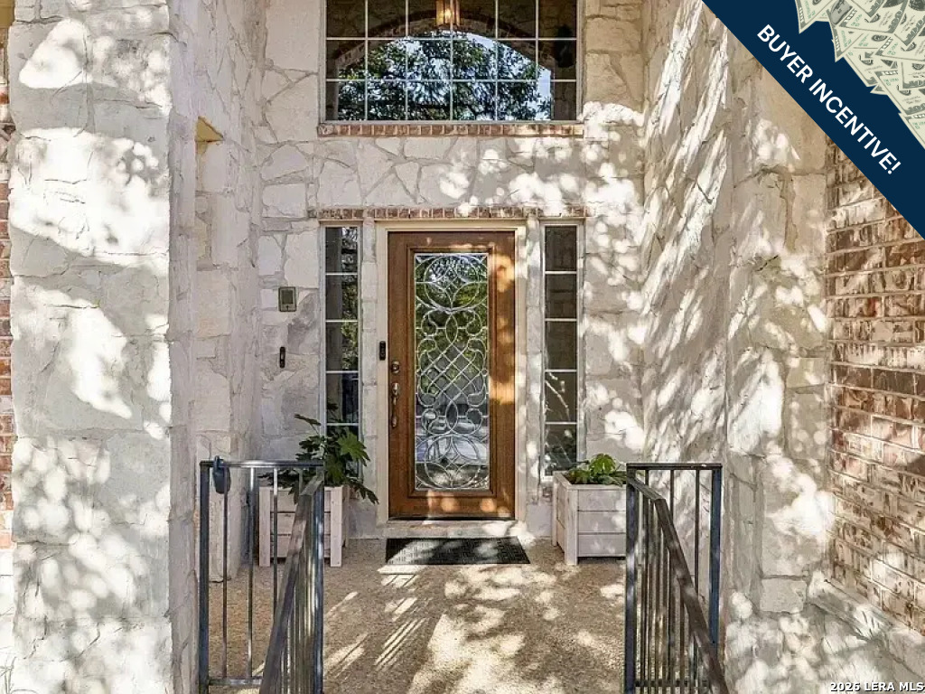 611 Enchanted Way San Antonio TX 78260