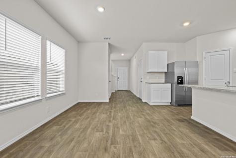 118 Pigeon Green San Antonio TX 78253