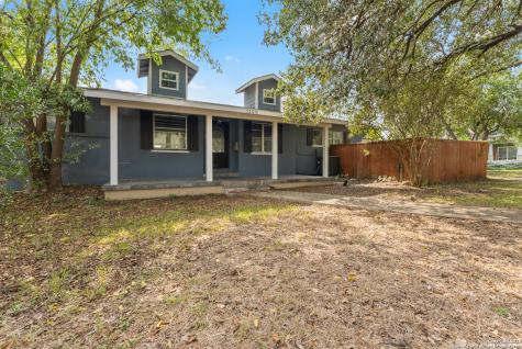 1100 Garraty Road Terrell Hills TX 78209