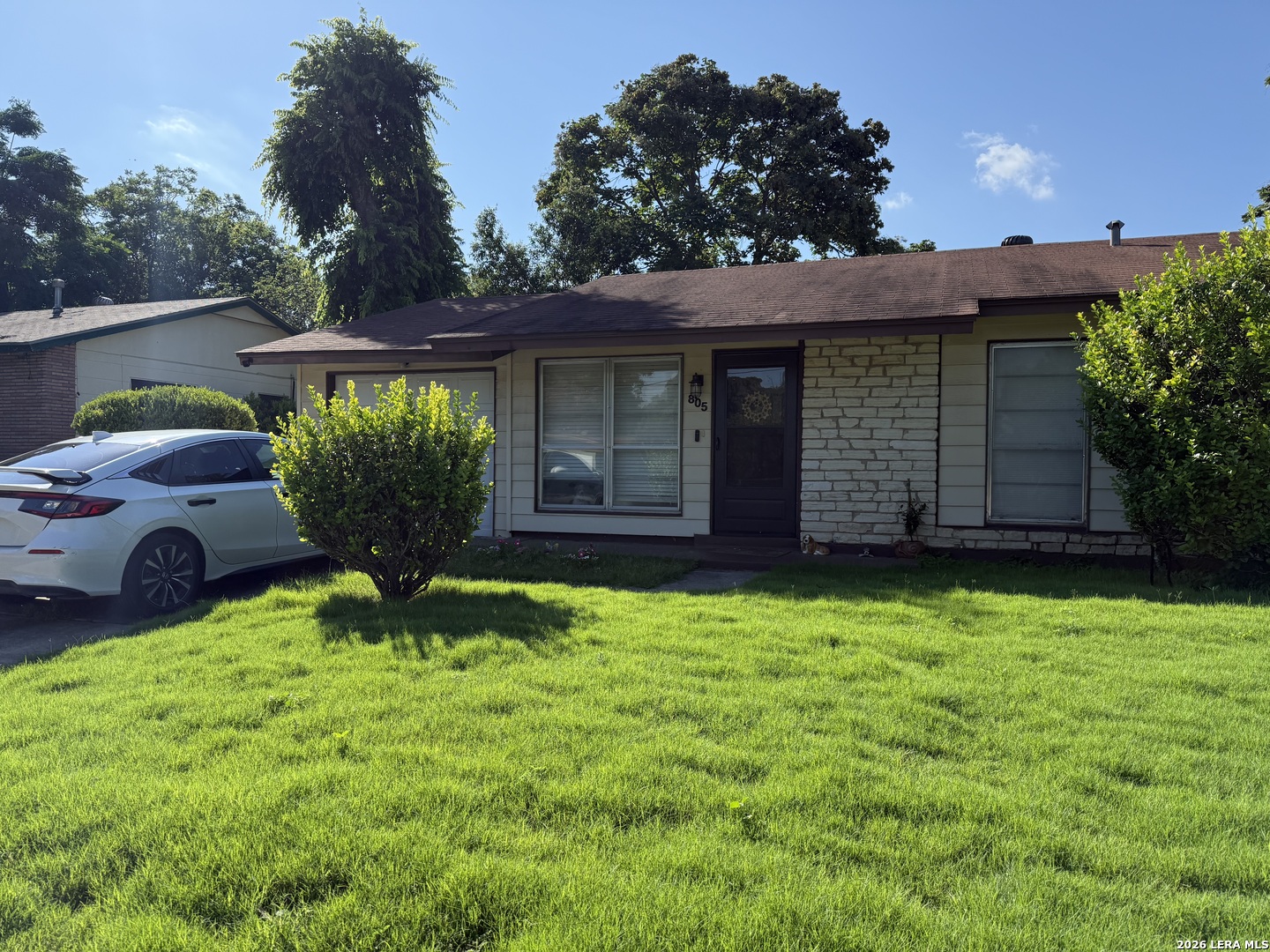 805 North Boulevard Universal City TX 78148