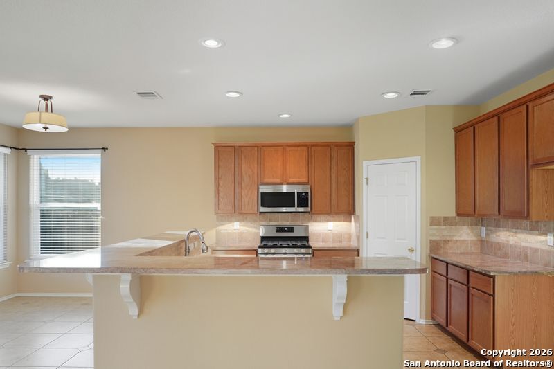 8310 Bordeaux Bay San Antonio TX 78255