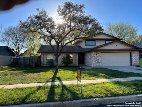 8903 Waterside San Antonio TX 78239