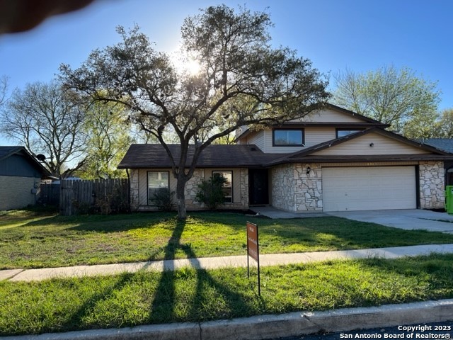 8903 Waterside San Antonio TX 78239