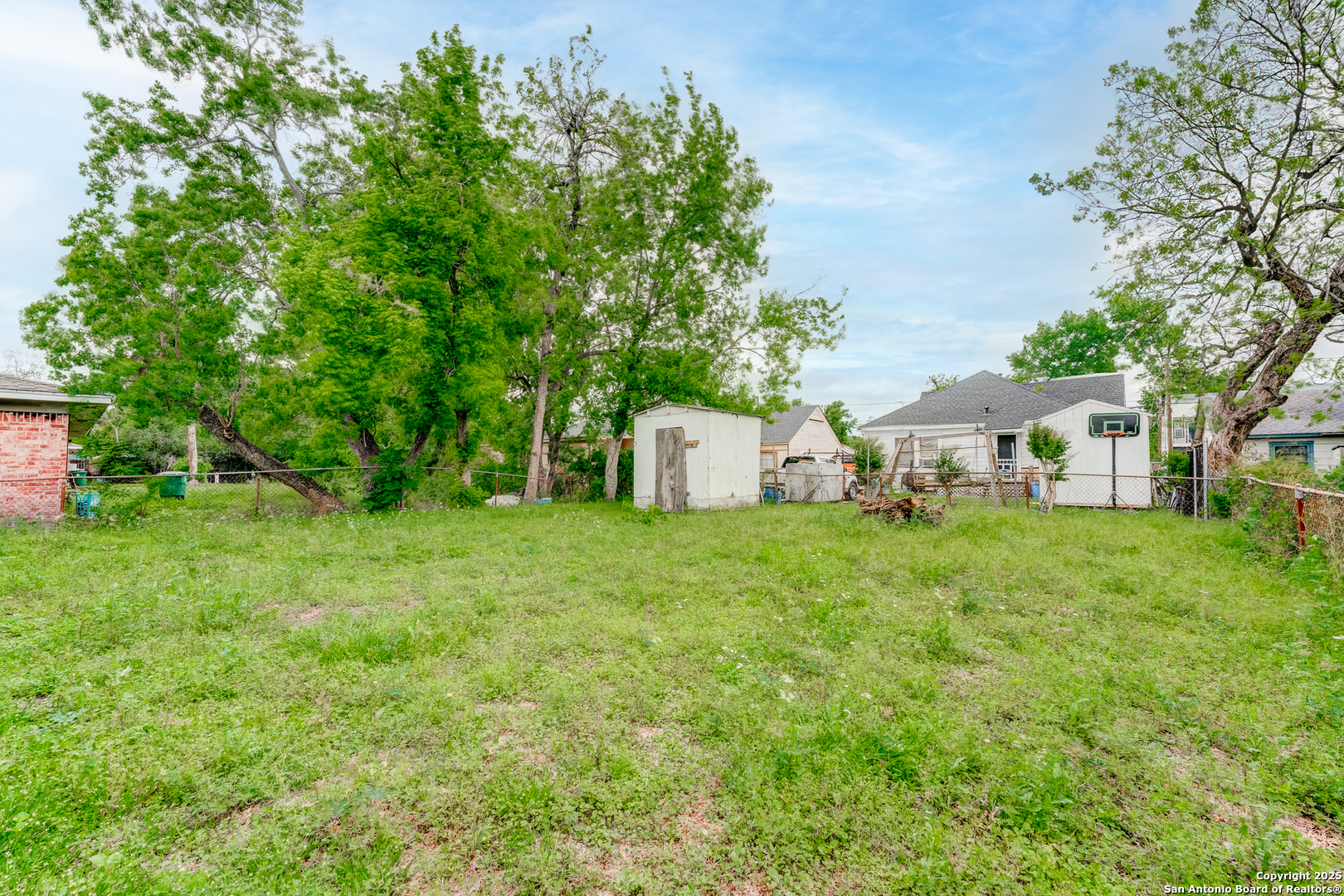 6810 Eastwood Street Houston TX 77021