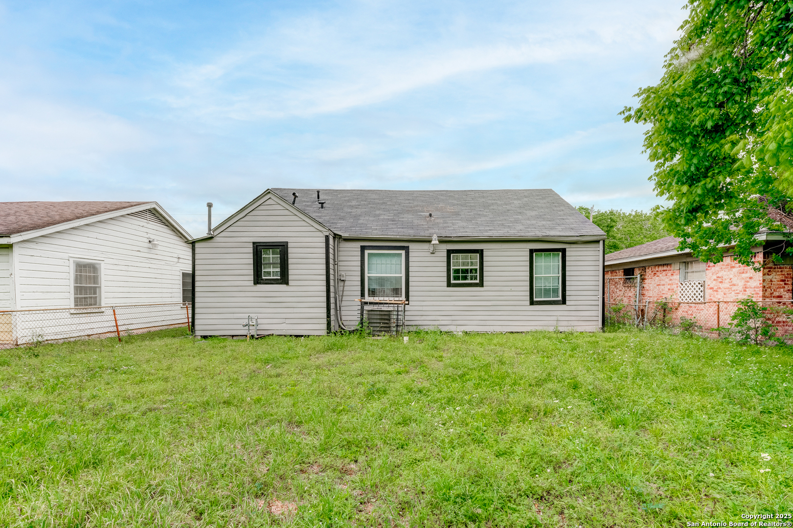 6810 Eastwood Street Houston TX 77021