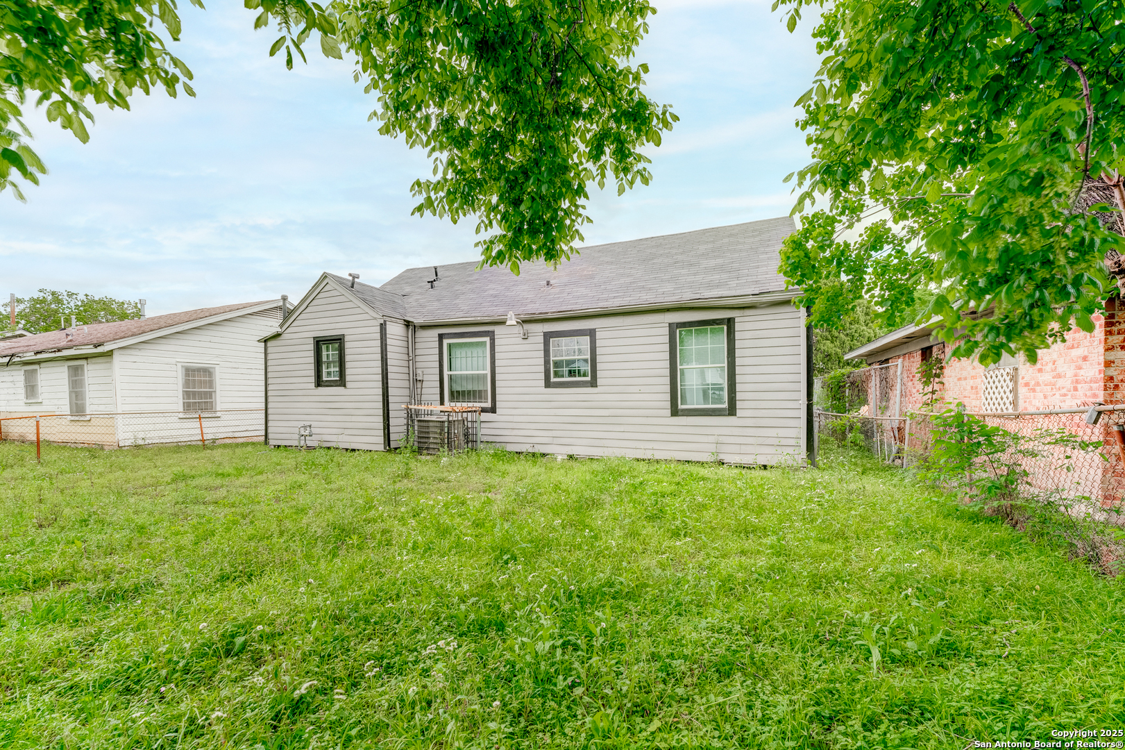 6810 Eastwood Street Houston TX 77021