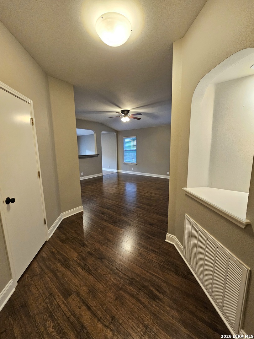 15827 Manes Grove San Antonio TX 78247