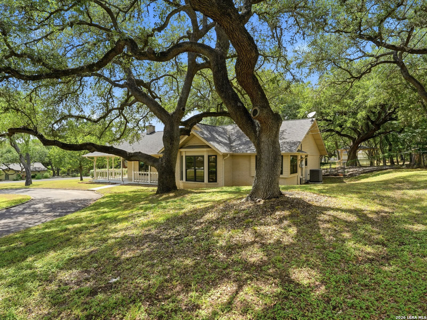 9235 Cinchona Trail San Antonio TX 78266