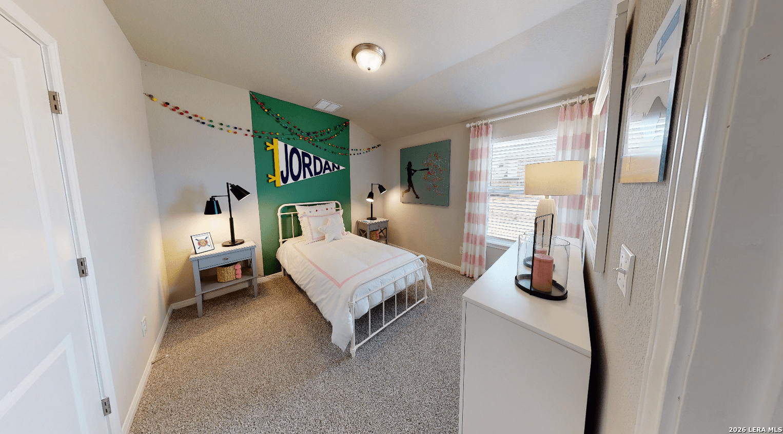 6520 Queen Carol San Antonio TX 78239