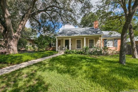 107 Woodcrest Drive San Antonio TX 78209