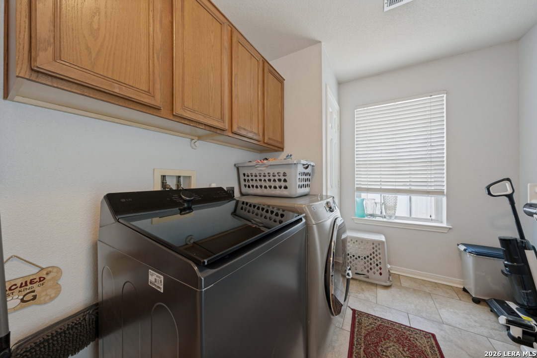 653 Lake Valley Drive La Vernia TX 78121