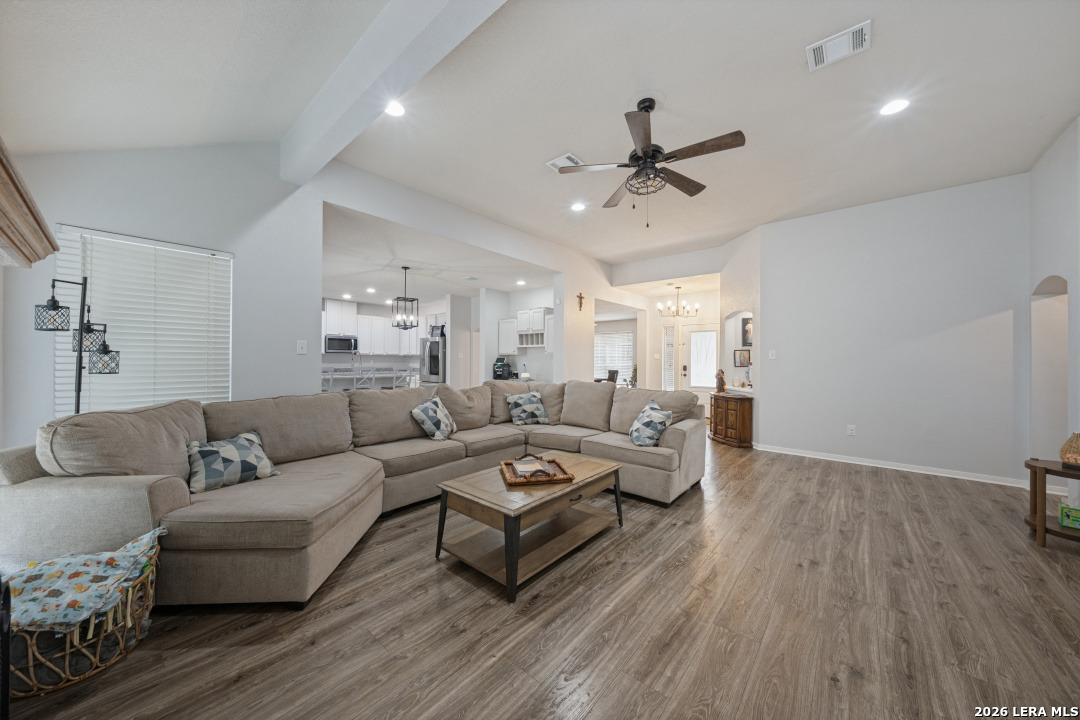 653 Lake Valley Drive La Vernia TX 78121