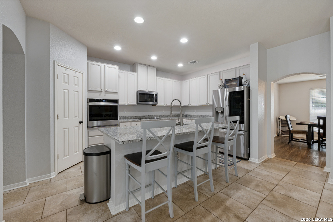 653 Lake Valley Drive La Vernia TX 78121