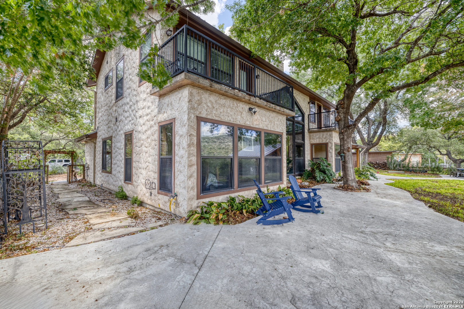 1242 River Concan TX 78838