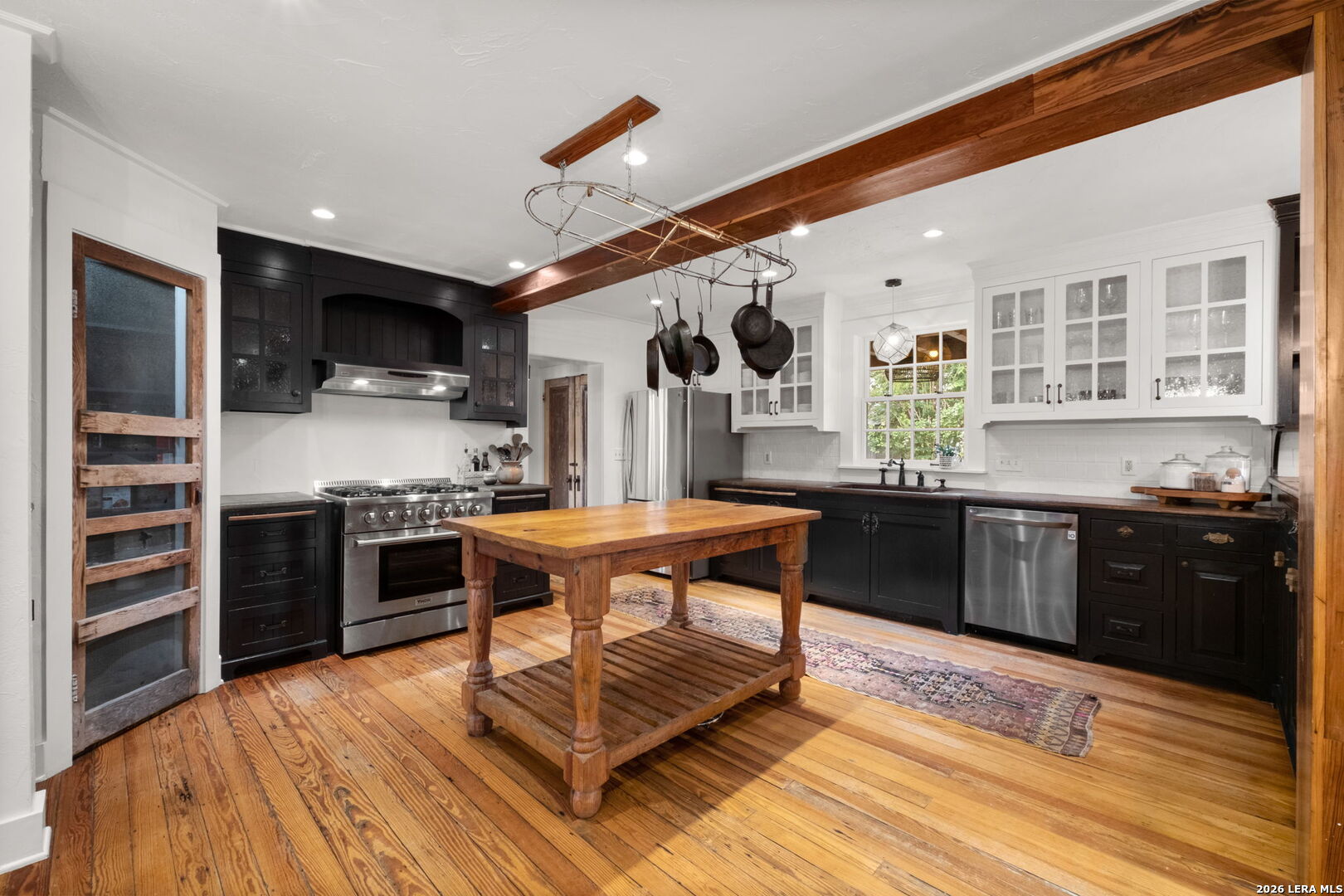 271 Smokehouse Road Fredericksburg TX 78624
