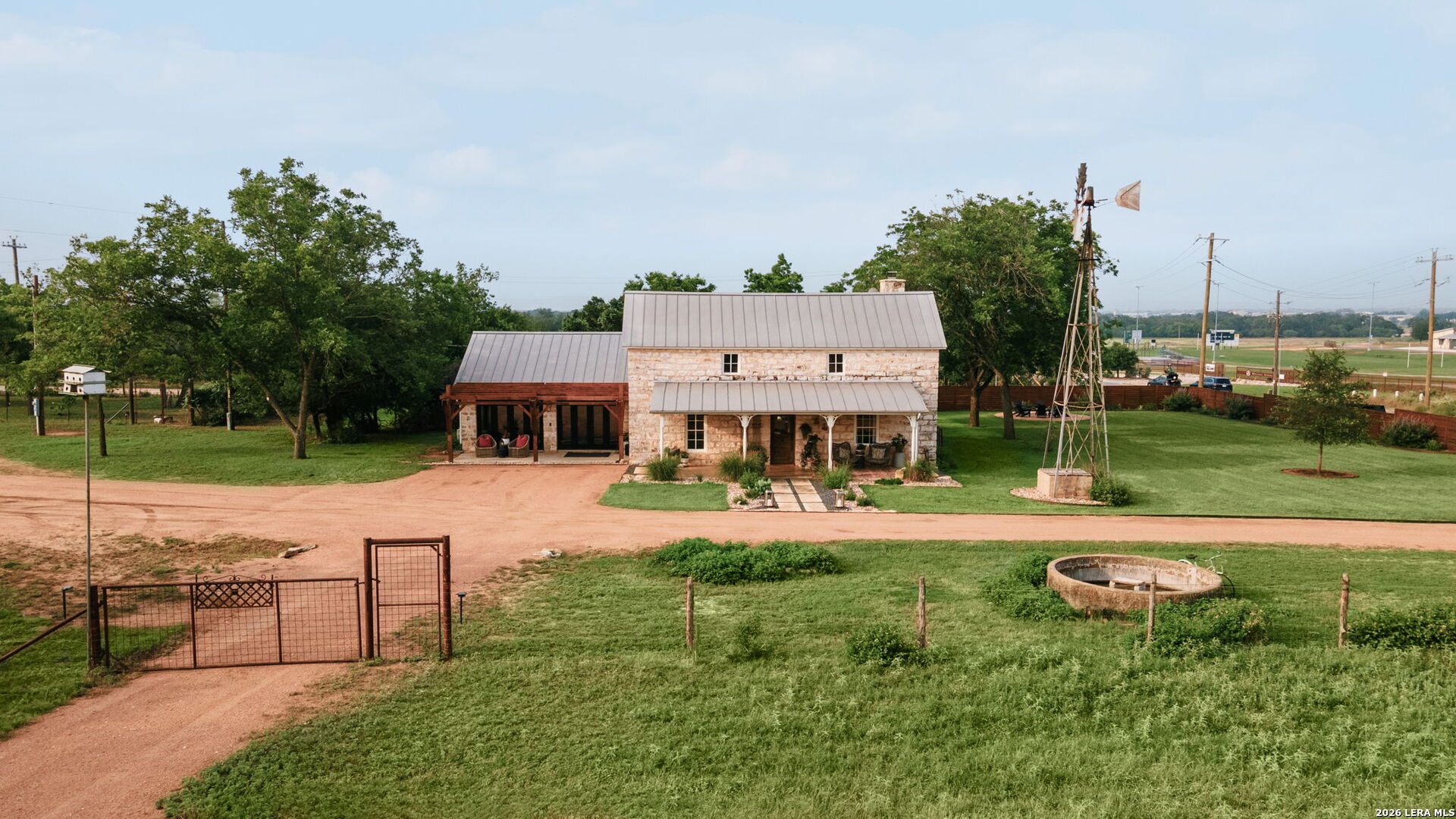 271 Smokehouse Road Fredericksburg TX 78624