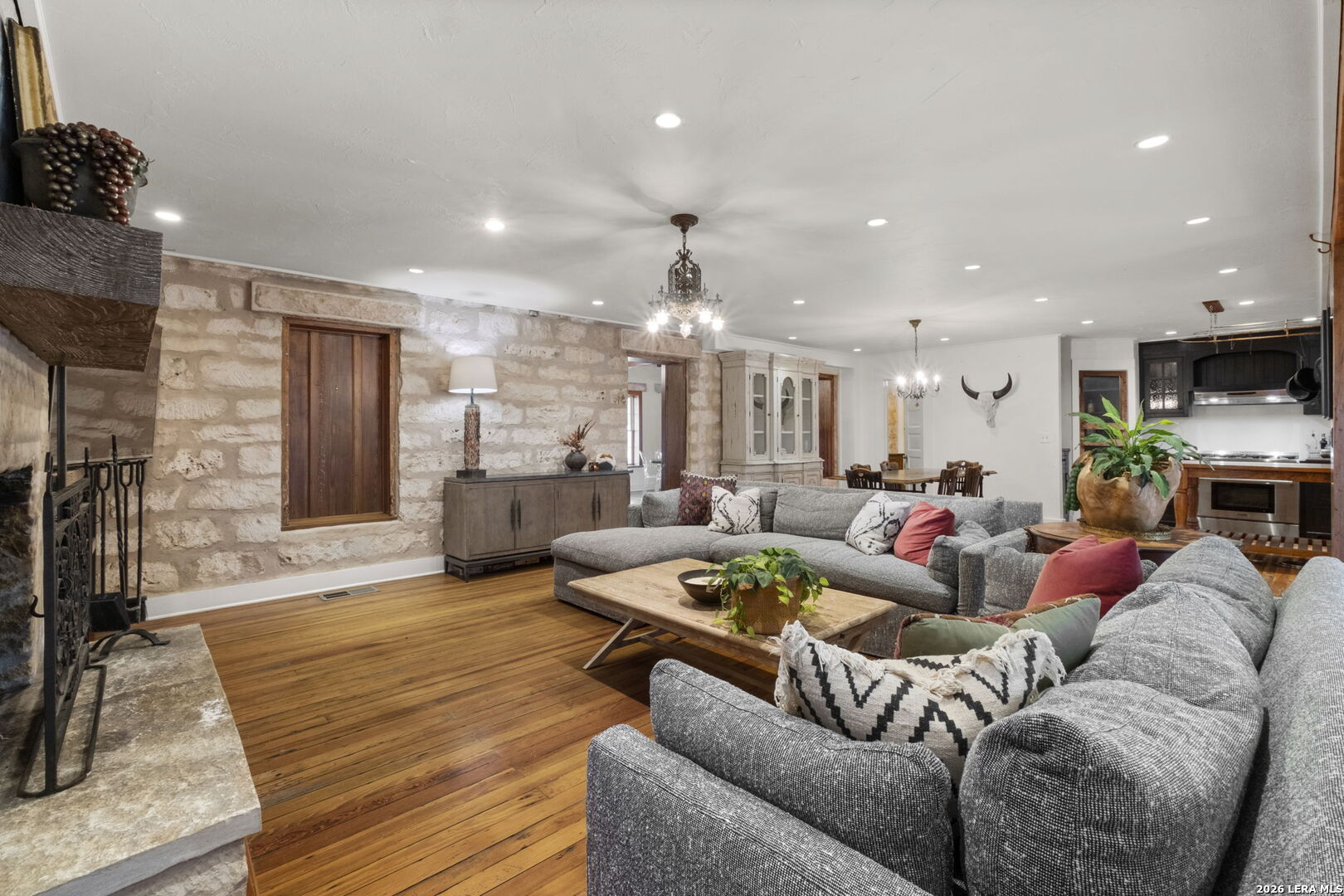 271 Smokehouse Road Fredericksburg TX 78624