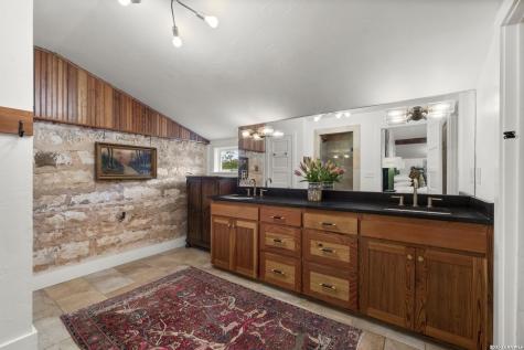 271 Smokehouse Road Fredericksburg TX 78624