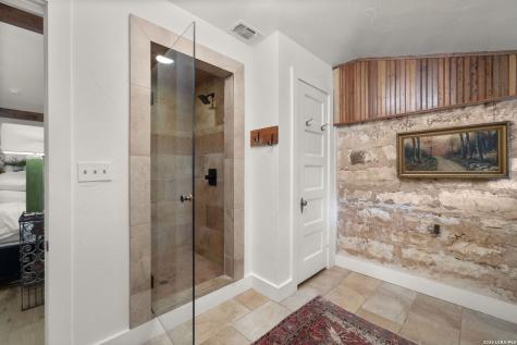 271 Smokehouse Road Fredericksburg TX 78624