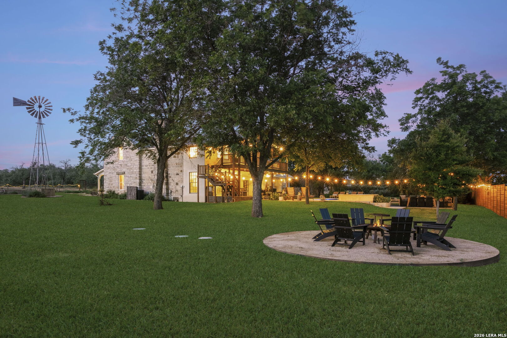 271 Smokehouse Road Fredericksburg TX 78624