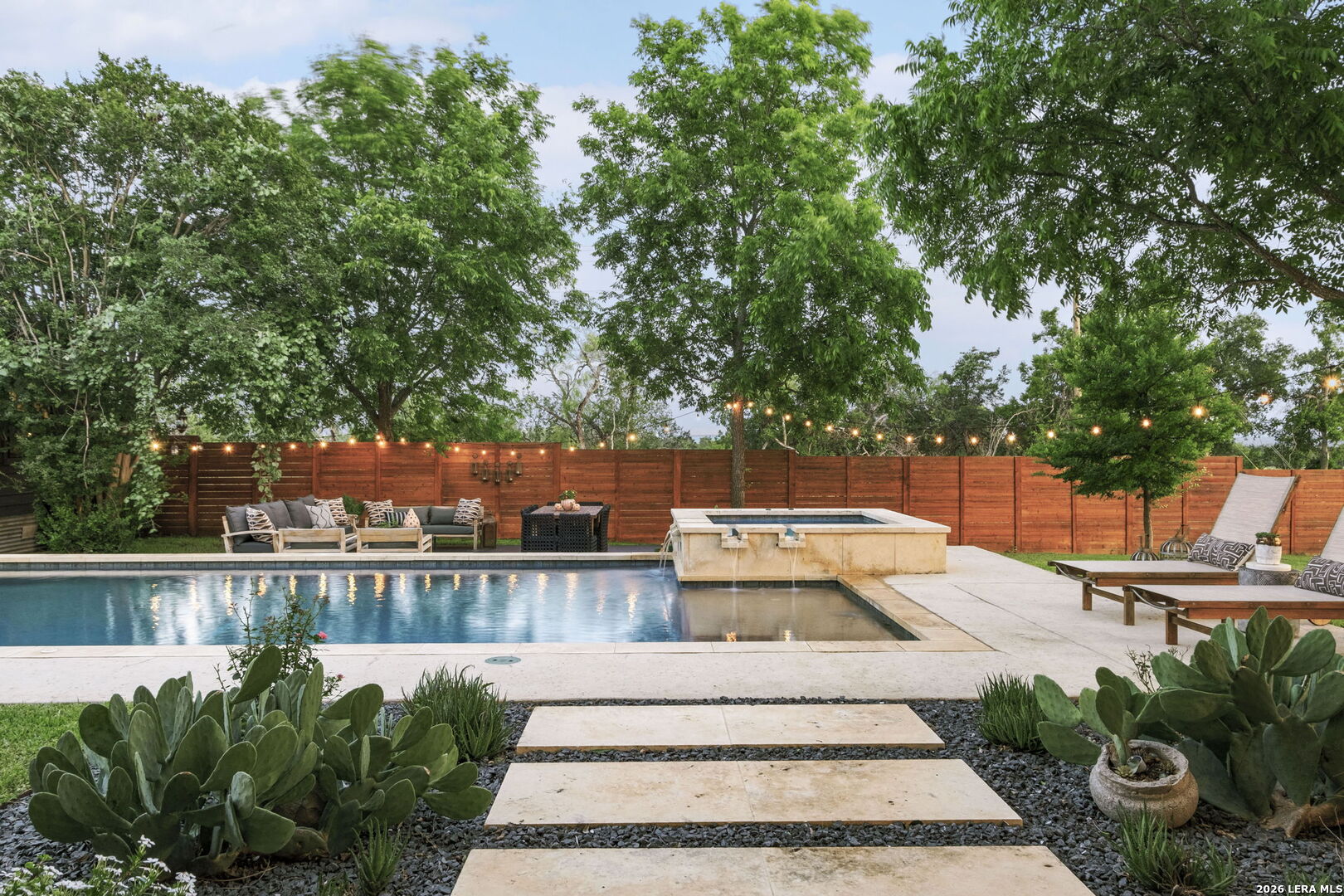 271 Smokehouse Road Fredericksburg TX 78624